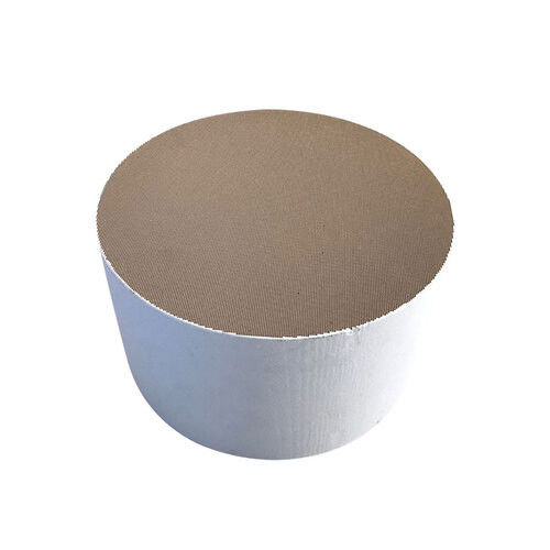 le fer 200cpsi a basé le catalyseur d'ASC de l'EURO 3 de catalyseur pour la réduction de Nox par le thyristor d'ammoniaque
